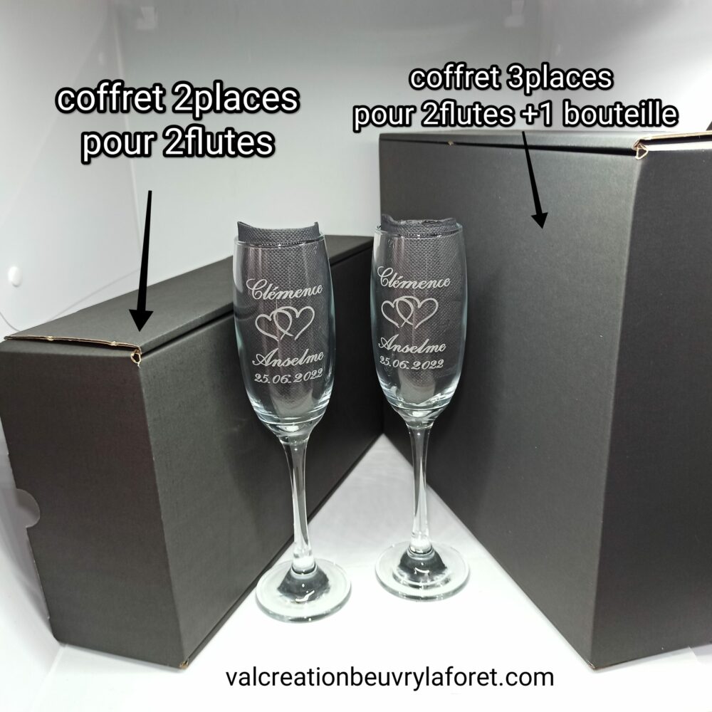 Coffret cadeau personnalisé de 2 flûtes à champagne gravées
